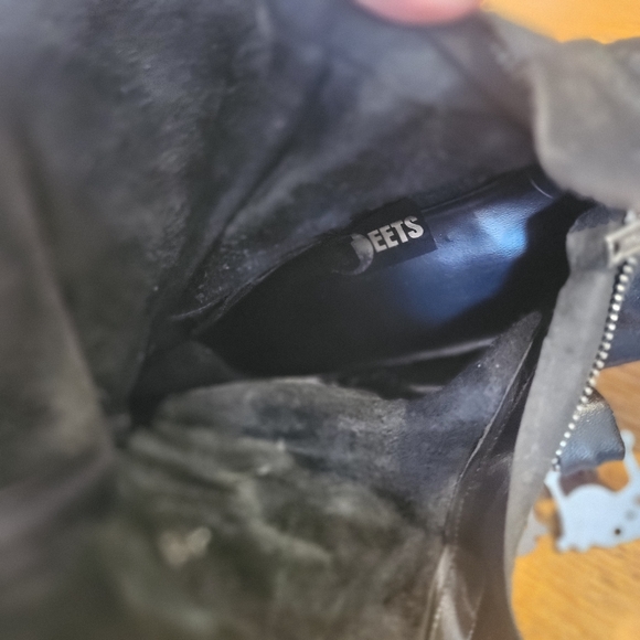 Vintage leather boots, circa 1987 - Picture 10 of 11